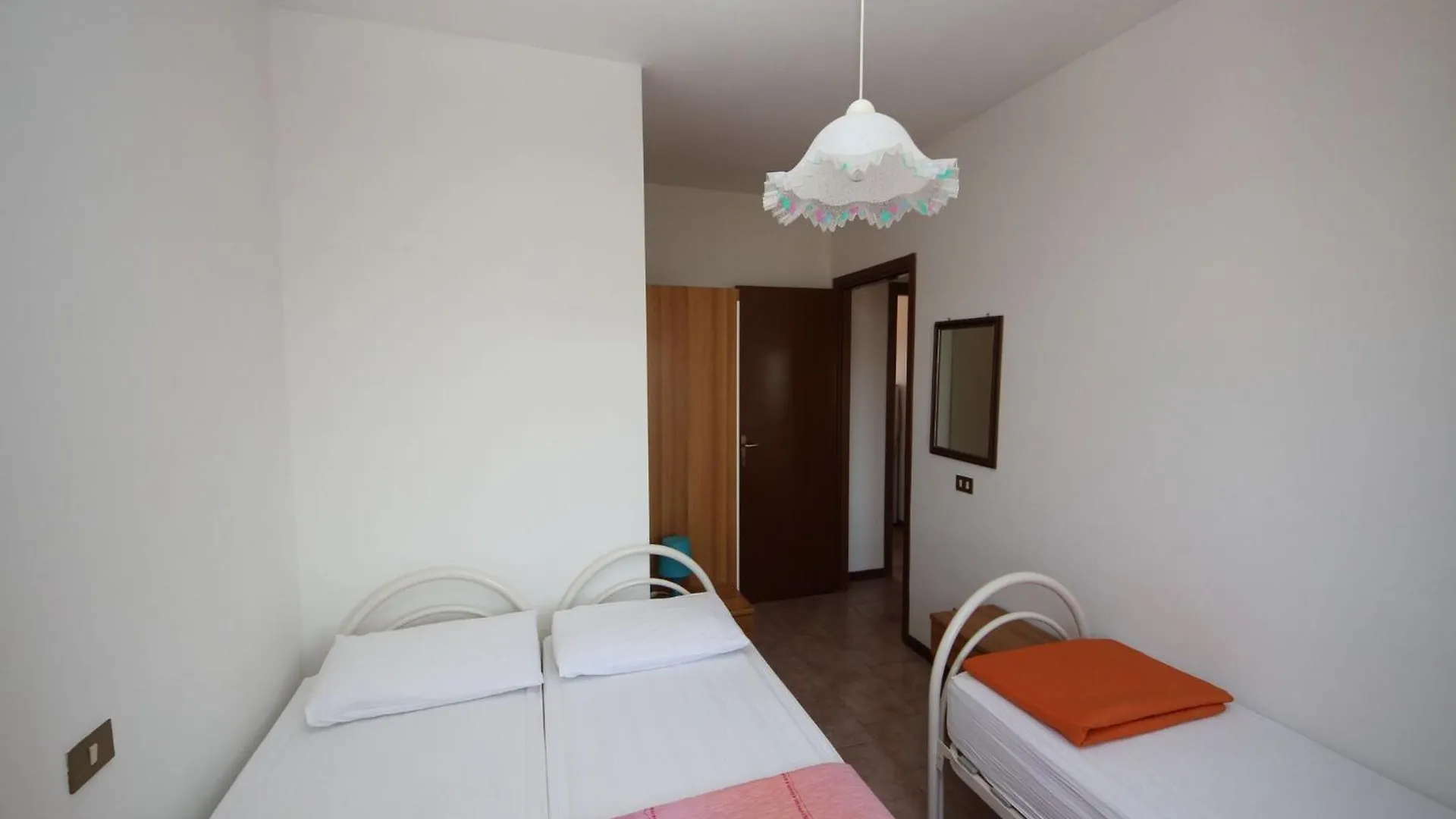 Cozy Apartment Near The Beach In Rosolina Mare