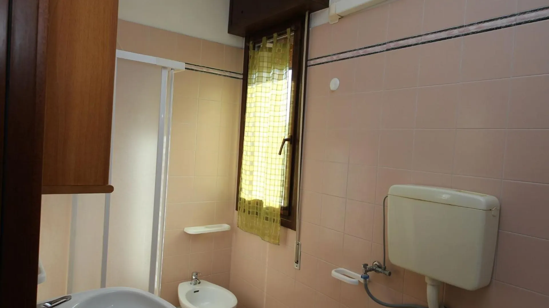 Cozy Apartment Near The Beach In Rosolina Mare