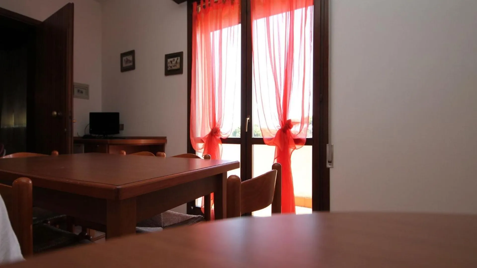 Cozy Apartment Near The Beach In Rosolina Mare